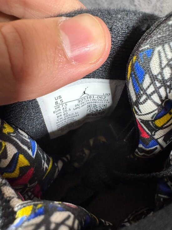 Size 8.5 | Jordan 8 Playoff Box | Pre-Owned main image 4